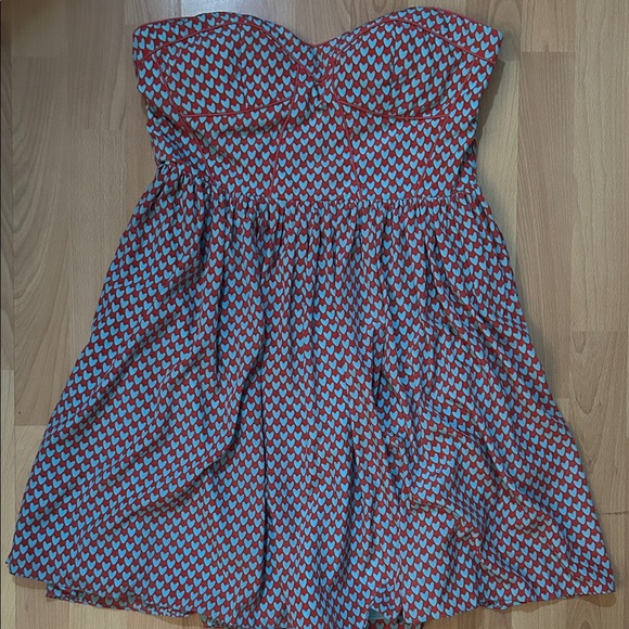 Minuet Petite Dresses & Skirts - Minuet Petite Strapless Red and Light Blue Heart Print Dress